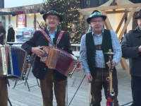 Ein Neujahrsgruß von WIR OSTSTEIRER und den BratlmusiKanten