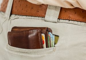 taschendieb tasche geldbörse unachtsam unaufmerksam stehlen tschendiebe